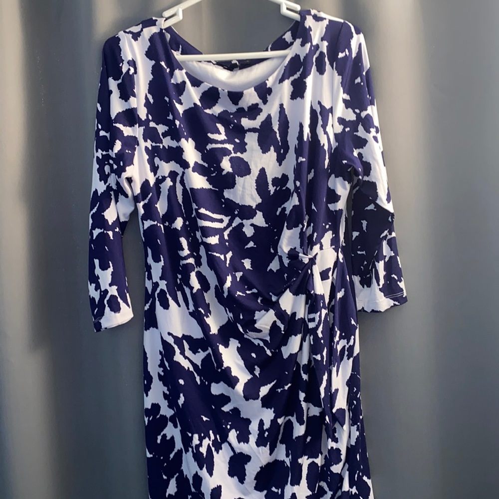 Blue and white dress large Preston in New York